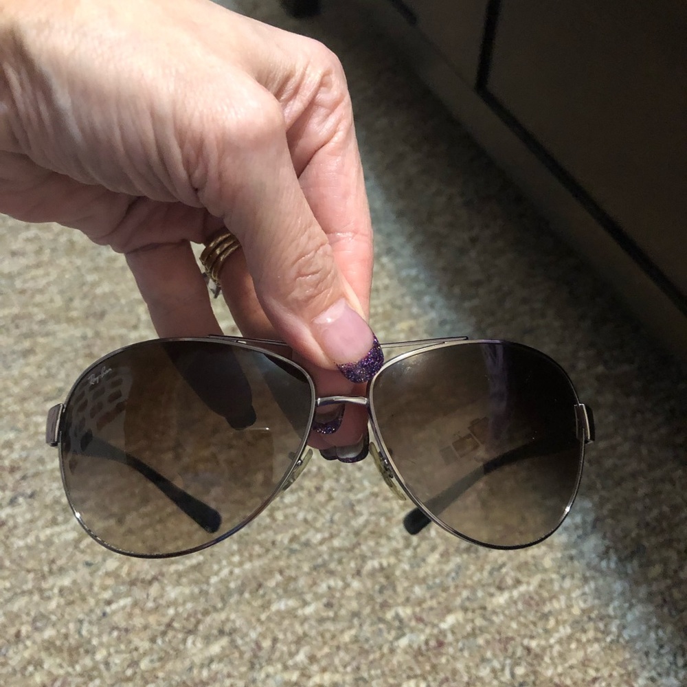 RayBan Sunglasses - Picture 2 of 7